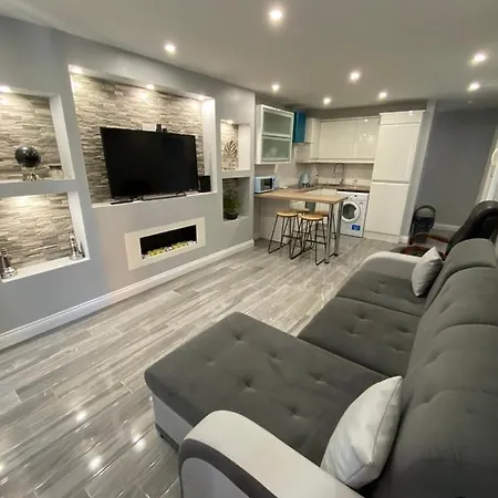 Apartment Ha'penny Bridge